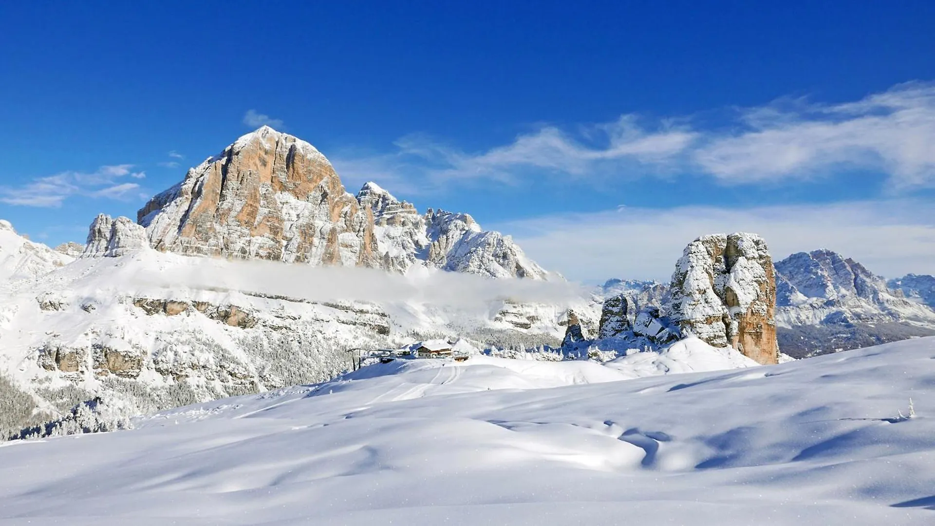Hotel Tofana Cortina Pocol 5*, Cortina d'Ampezzo