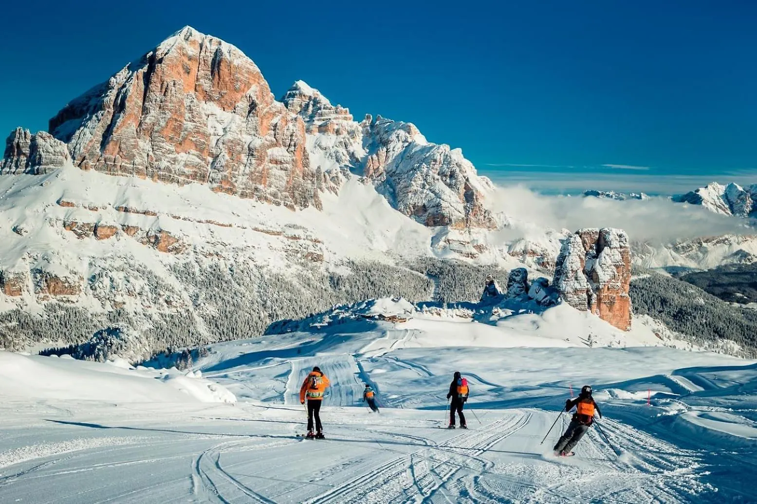 Hotel Tofana Cortina Cortina dʼAmpezzo 5*,