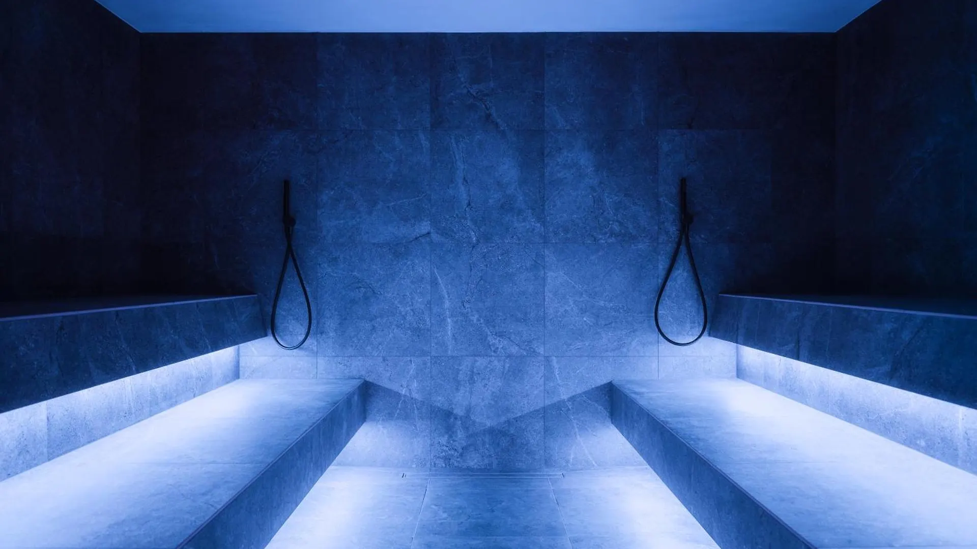 Hotel Tofana Cortina Cortina dʼAmpezzo 5*,